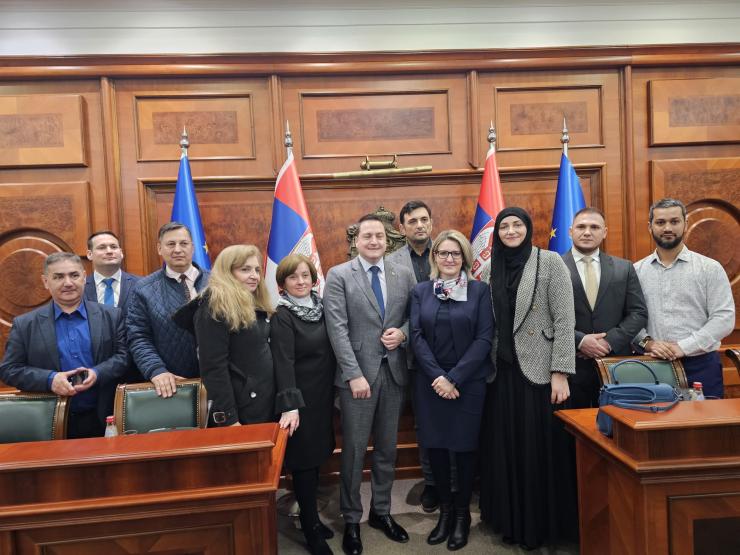 Vlada Srbije: Podrška obrazovanju na bosanskom jeziku