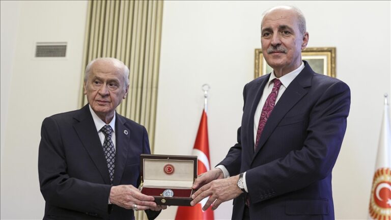 Numan Kurtulmus preuzeo dužnost predsjednika turskog parlamenta