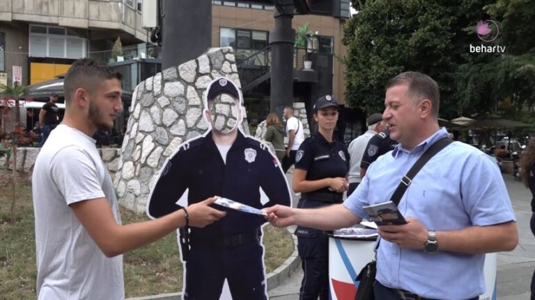 Zajednička kampanja BNV-a i MUP u Novom Pazaru za upis mladih na policijsku obuku | Video
